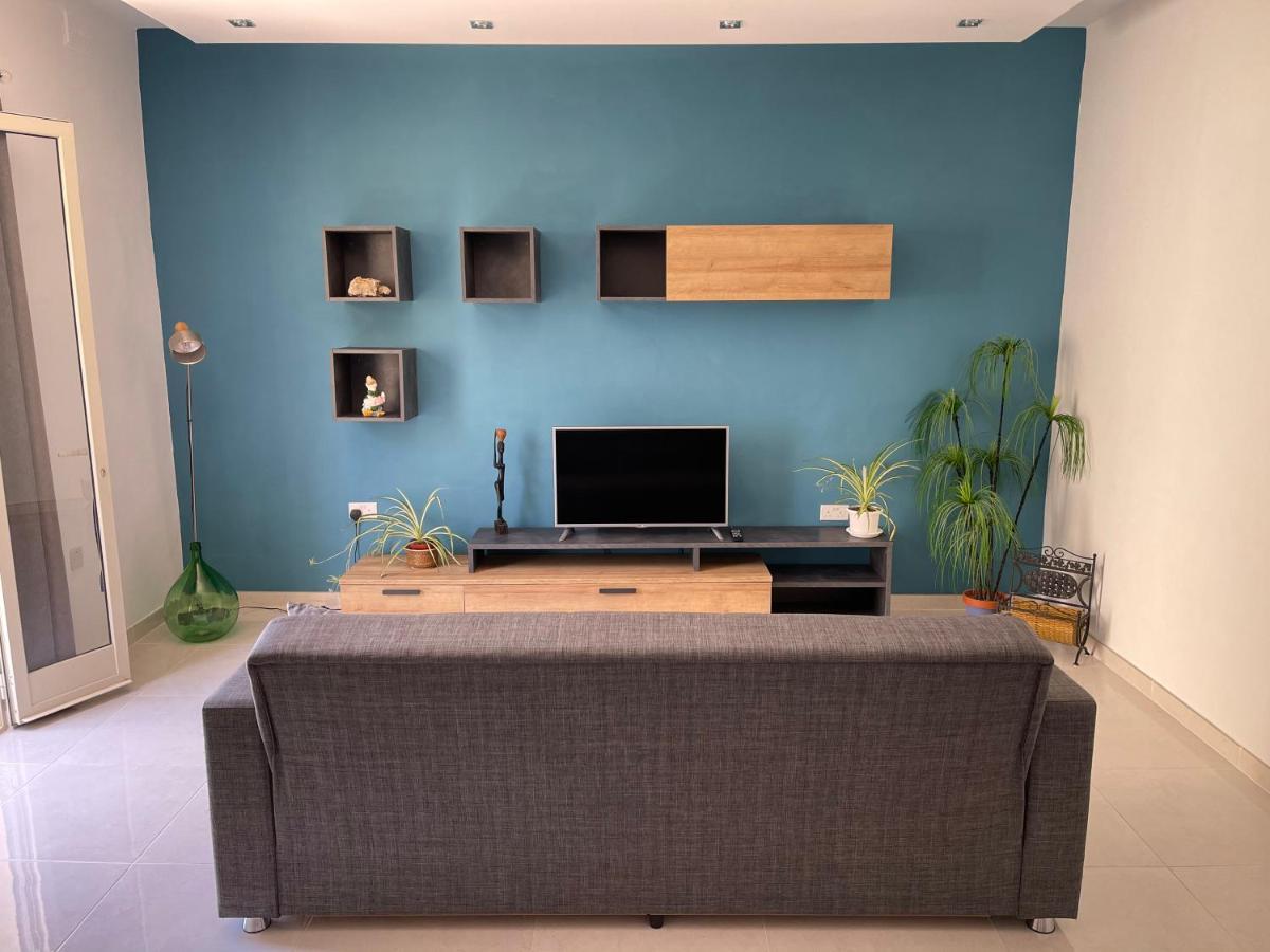 Sunset Modern Apt - near beach WIFI&cable TV Birżebbuġa Exterior foto